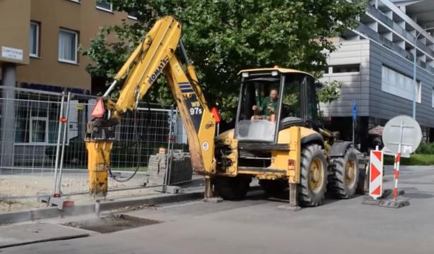 gidromolot-dlya-mini-ekскavatora