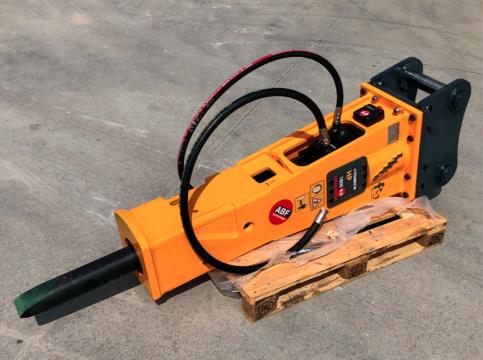 gidromolot-na-ekskavator