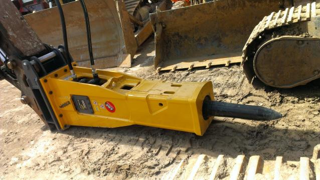 gidromolot-na-ekскavator